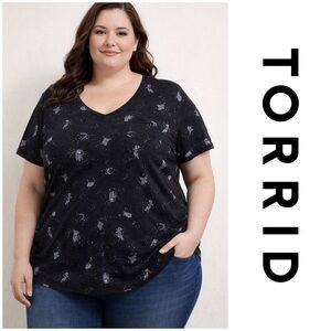 Torrid Heritage Jersey Relaxed V-Neck Tee Skulls Moon Roses Stars 100% Cotton 2X